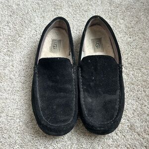UGG Men's Classic Black Slippers